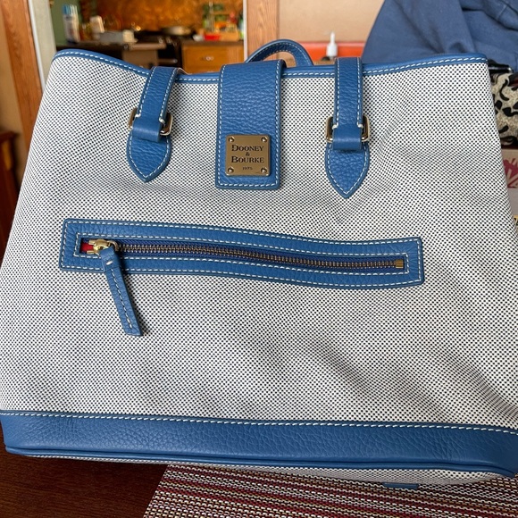 Dooney & Bourke Bags Dooney Bourke Beacon Zip Tote Poshmark